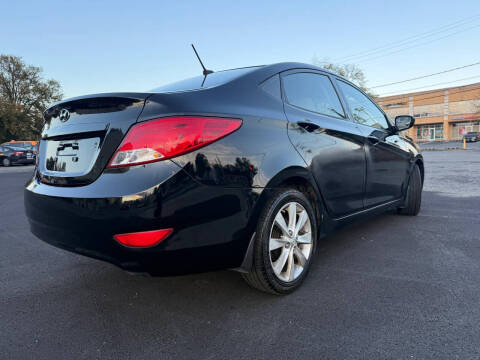 2015 Hyundai Accent GLS