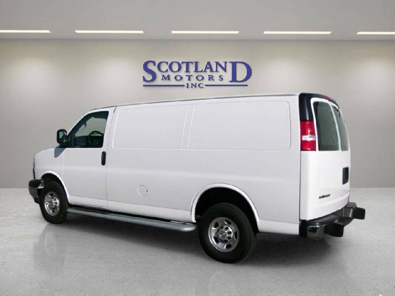 2024 Chevrolet Express 2500