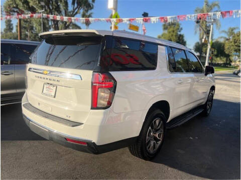 2021 Chevrolet Suburban LT