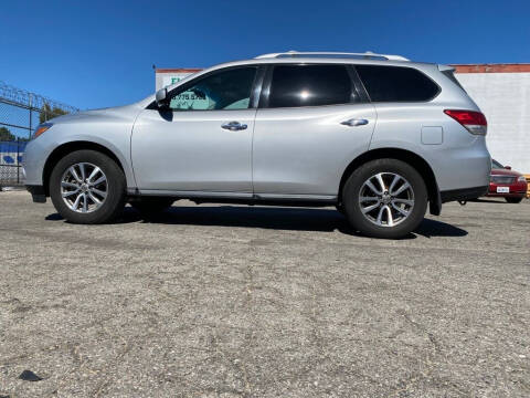 2013 Nissan Pathfinder S