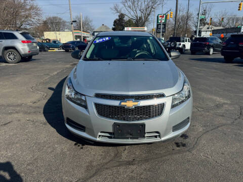 2012 Chevrolet Cruze for sale at DTH FINANCE LLC in Toledo OH