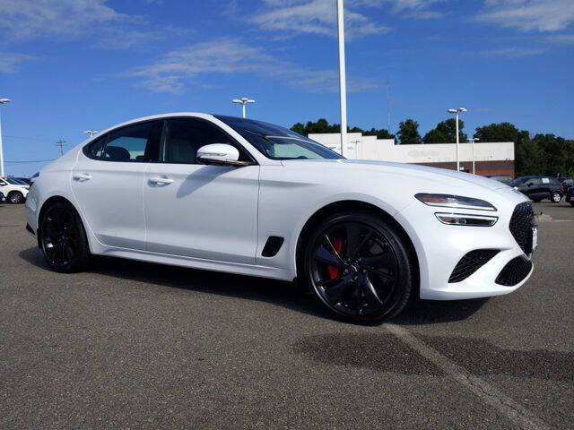 2023 Genesis G70