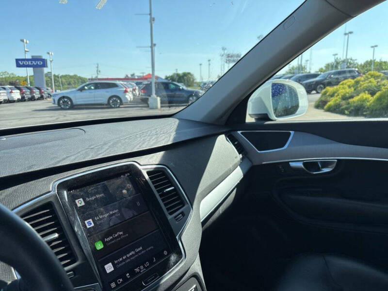 2023 Volvo XC90 B5 Core