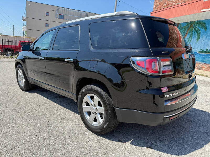 2016 GMC Acadia SLE-2