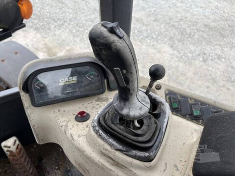 2012 Case IH  221E-3