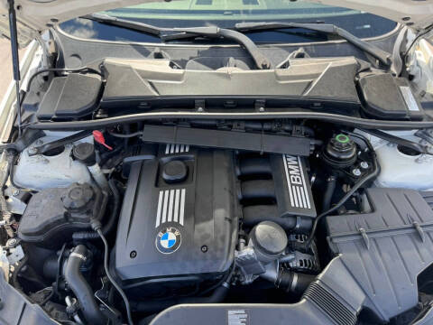 2011 BMW 3 Series 328i