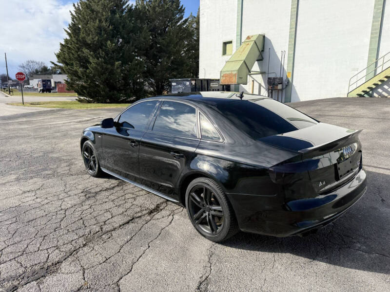 2016 Audi A4 2.0T quattro Premium