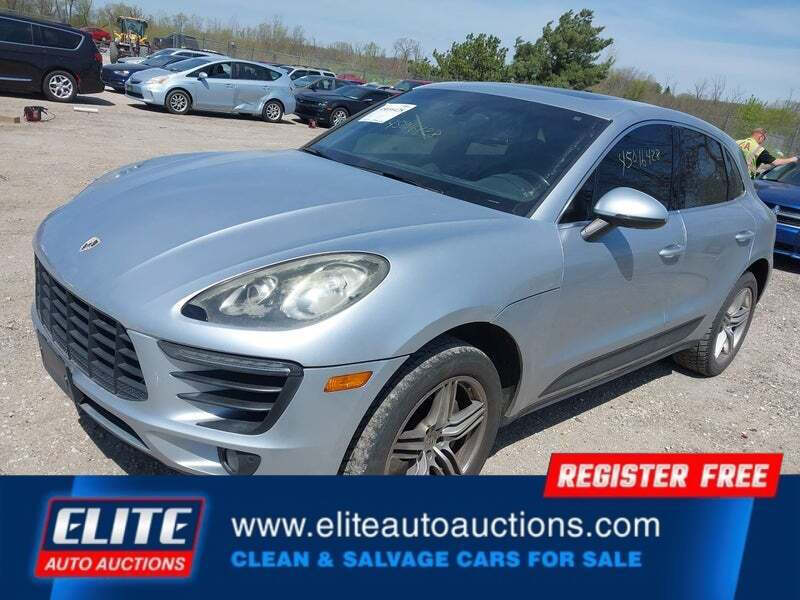 2015 Porsche Macan S