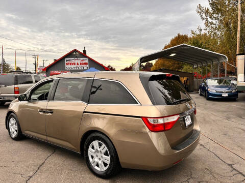 2011 Honda Odyssey LX