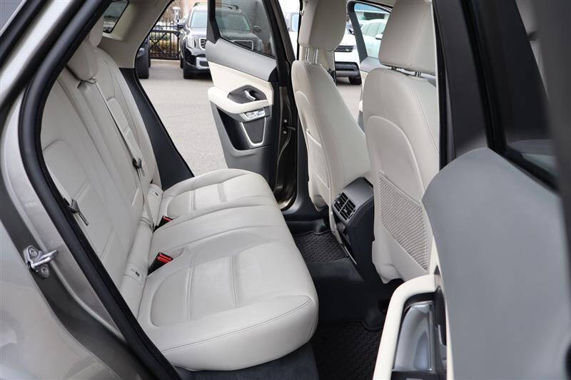 2019 Jaguar E-PACE P250 SE