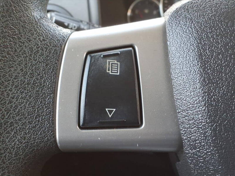 2010 Jeep Commander Sport