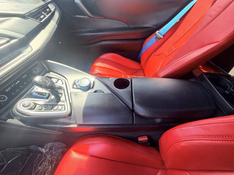 2015 BMW i8