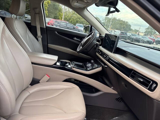 2022 Lincoln Nautilus Standard