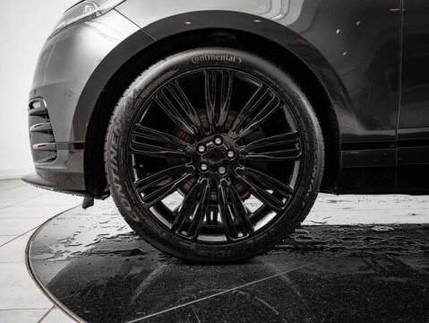 2022 Land Rover Range Rover Velar P250 R-Dynamic S