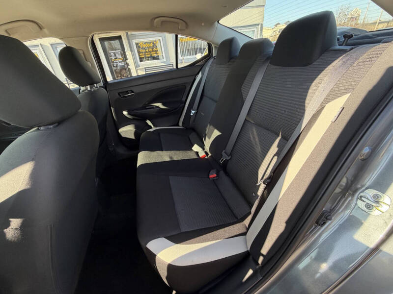 2021 Nissan Versa SV