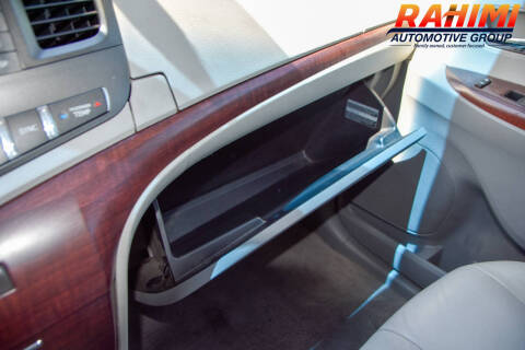 2011 Toyota Sienna Limited 7-Passenger