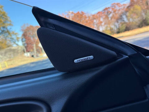 2004 Ford Mustang SVT Cobra