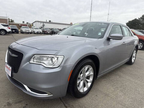 2015 Chrysler 300 Limited