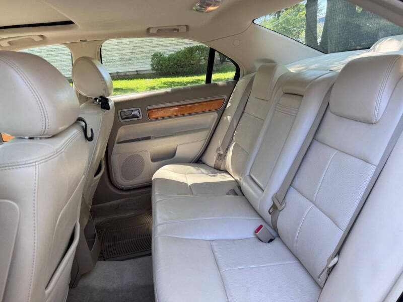 2007 Lincoln MKZ
