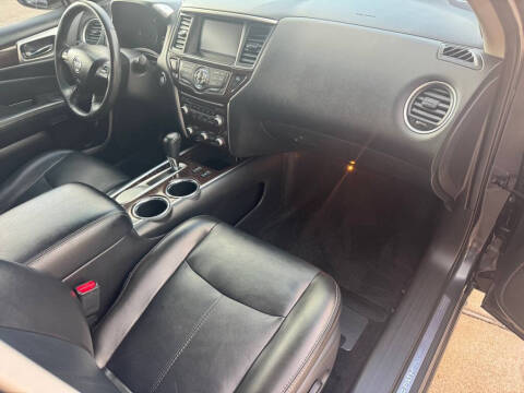 2014 Nissan Pathfinder SL