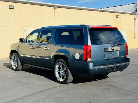 2010 Cadillac Escalade ESV Premium