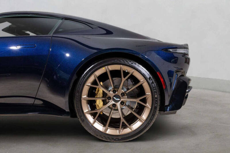 2026 Aston Martin Vantage