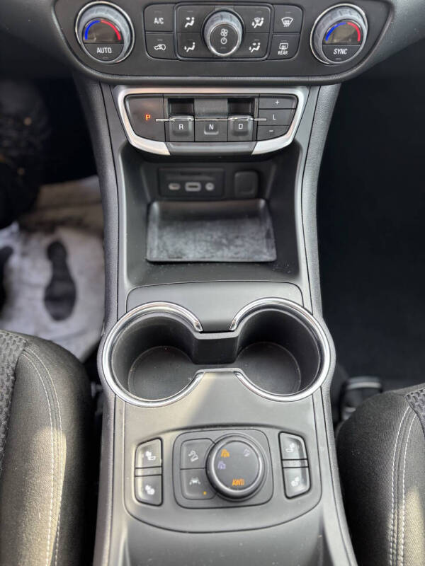 2022 GMC Terrain SLE