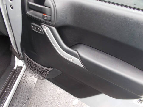 2012 Jeep Wrangler Unlimited Sahara