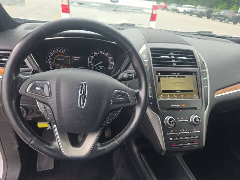 2017 Lincoln MKC Select