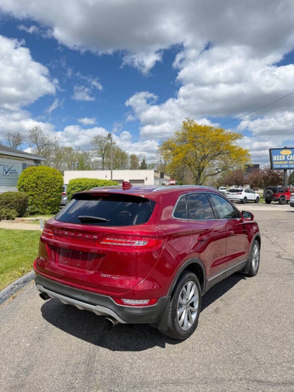 2017 Lincoln MKC Select