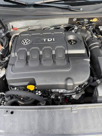 2015 Volkswagen Passat 2.0L TDI SE