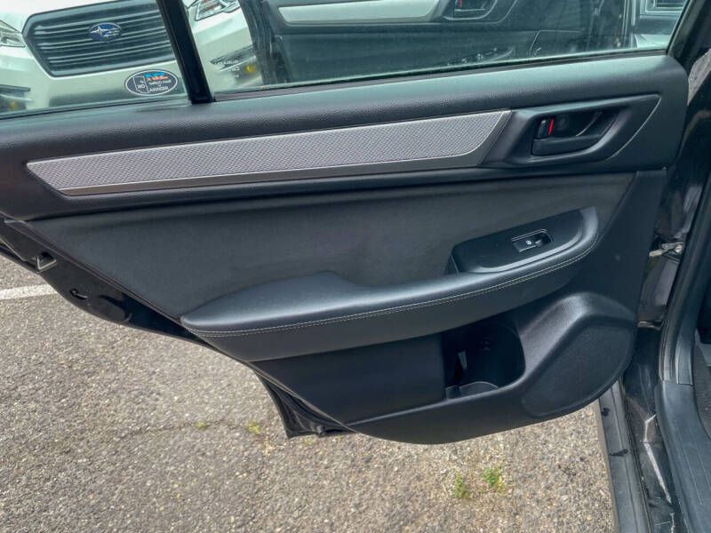 2017 Subaru Outback 2.5i