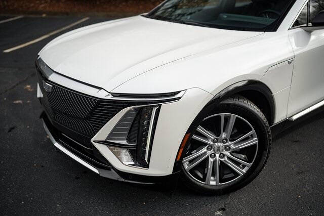 2024 Cadillac LYRIQ Tech