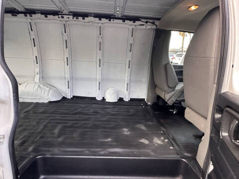 2012 Chevrolet Express 2500