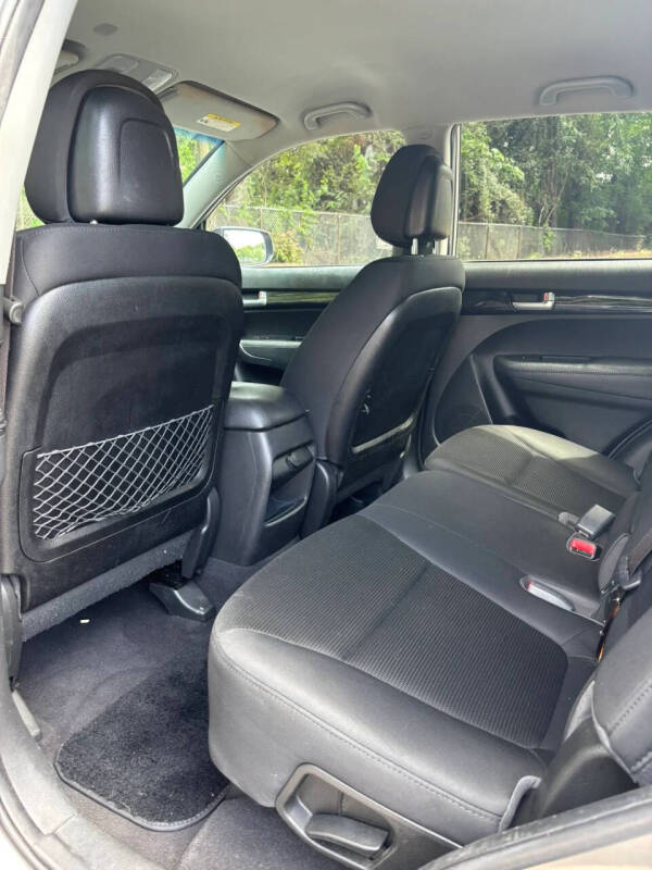 2014 Kia Sorento LX