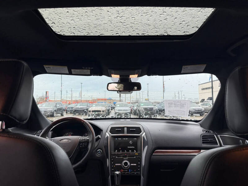 2018 Ford Explorer Platinum