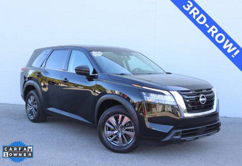 2022 Nissan Pathfinder S