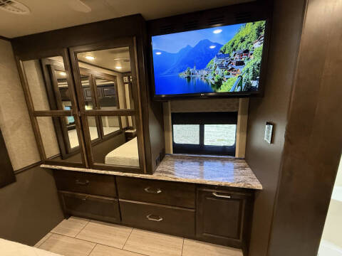 2019 Tiffin Allegro Open Road