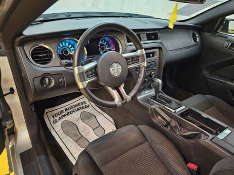 2013 Ford Mustang V6 Premium