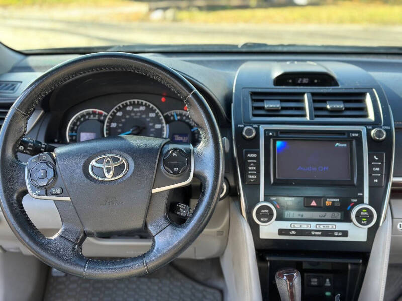 2014 Toyota Camry XLE
