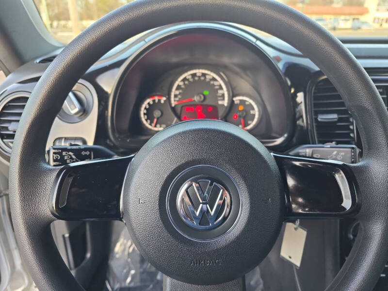 2016 Volkswagen Beetle 1.8T S PZEV