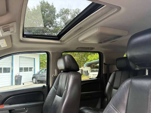 2011 GMC Yukon XL SLT