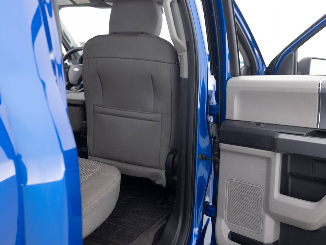 Used Car 2017 Ford F-150  Xlt 4x4 4dr Supercrew 5.5 Ft. Sb For Sale Under $20,000 In Coal City, Illinois