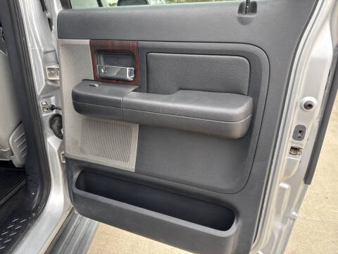 2006 Lincoln Mark LT