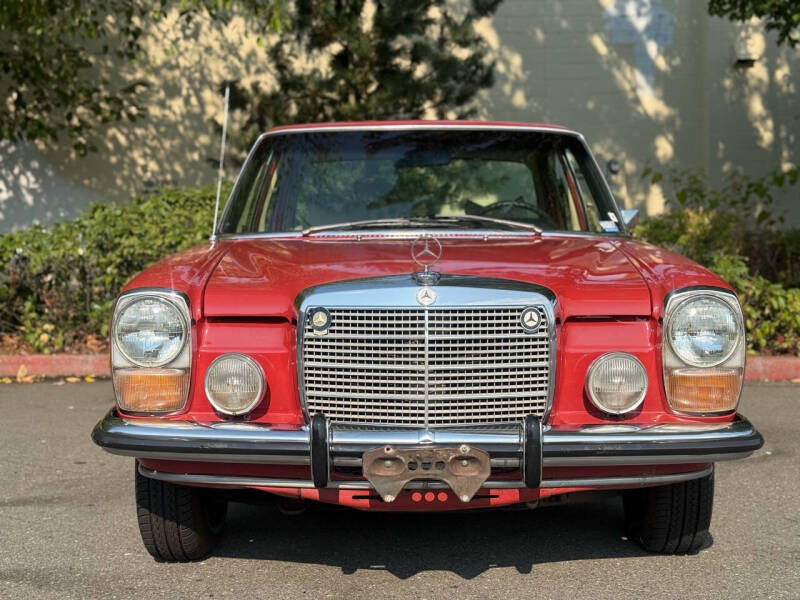 1973 Mercedes-Benz 220