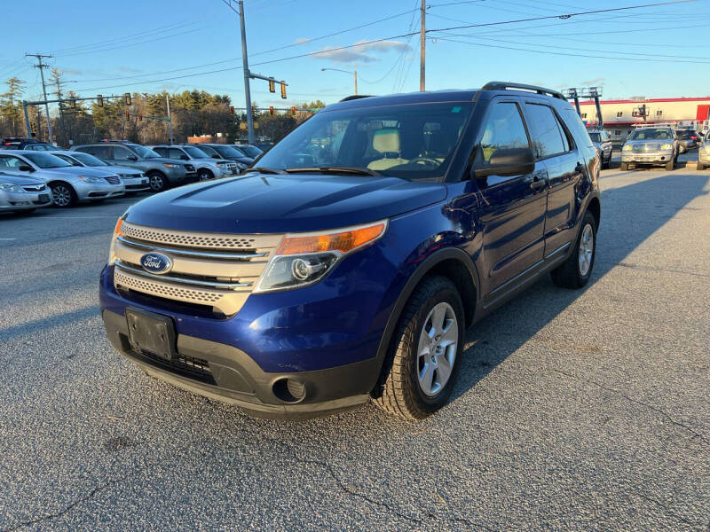 Ford Explorer's photo