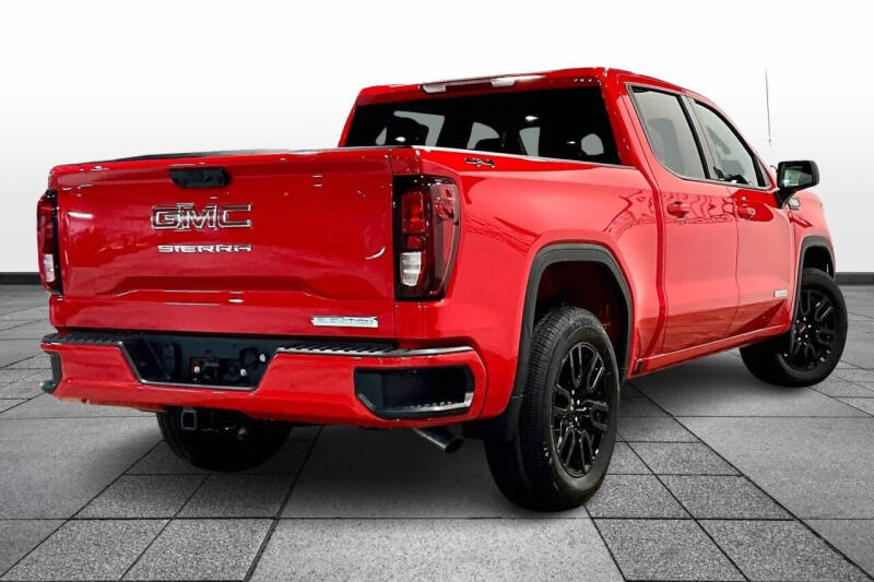 2026 GMC Sierra 1500 Elevation Standard