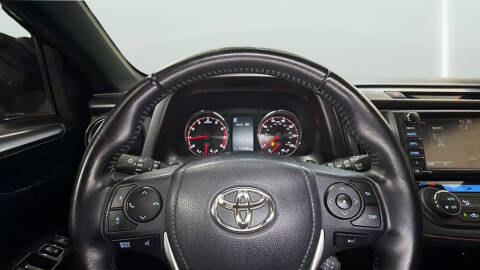 2016 Toyota RAV4 SE