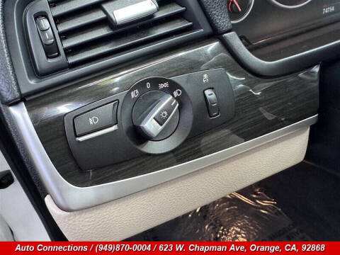 2012 BMW 5 Series 528i