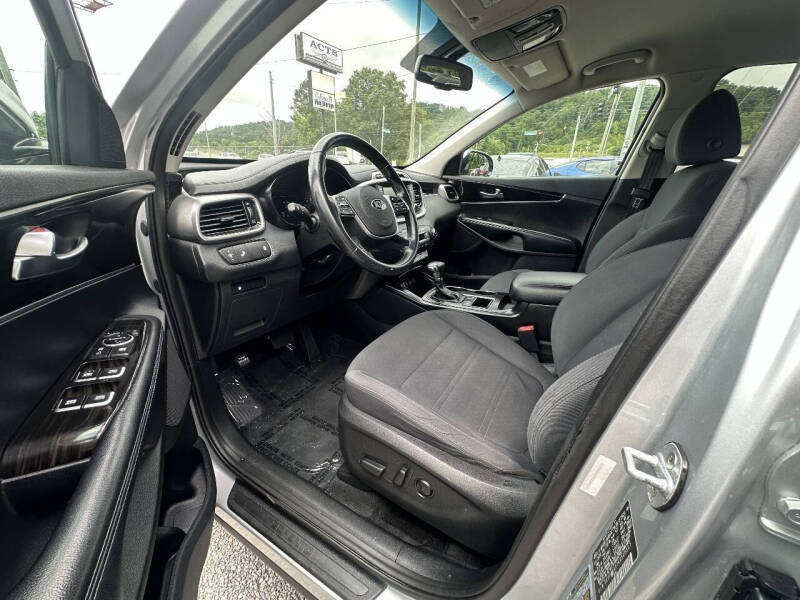 2019 Kia Sorento LX